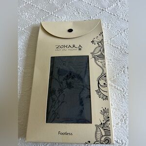 Zohara Black & Gray Tights with Floral Design